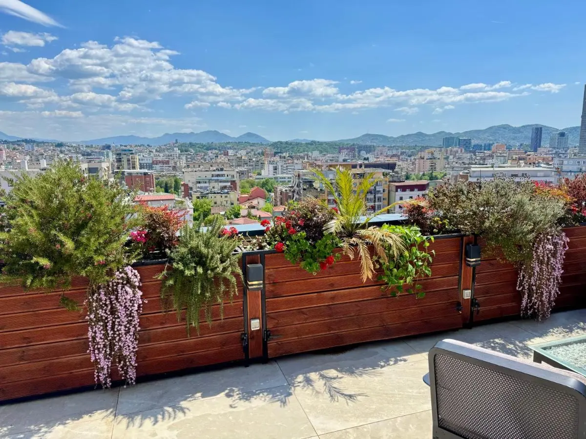 Central Tirana Premium Penthouse "SuperAttico", Free Parking