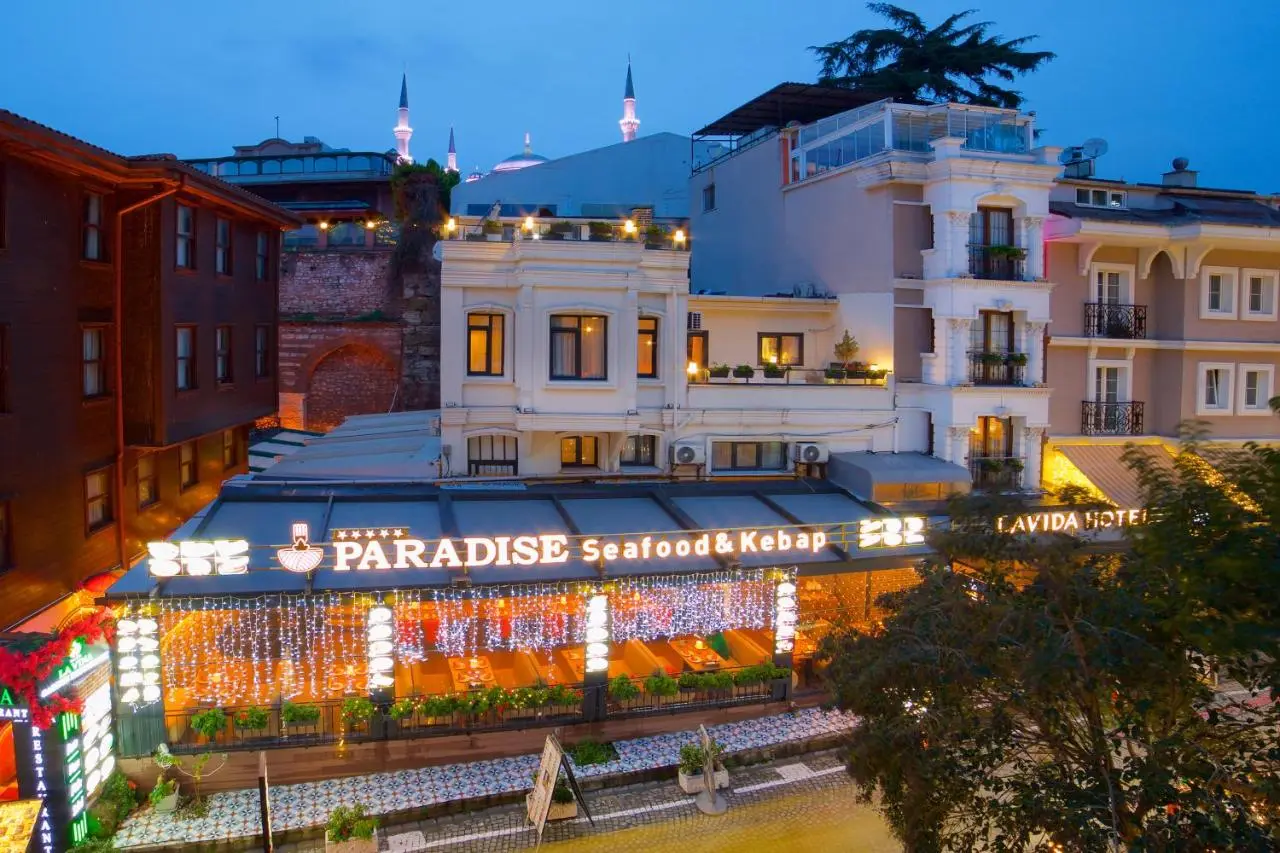 La Vida Old City Hotel