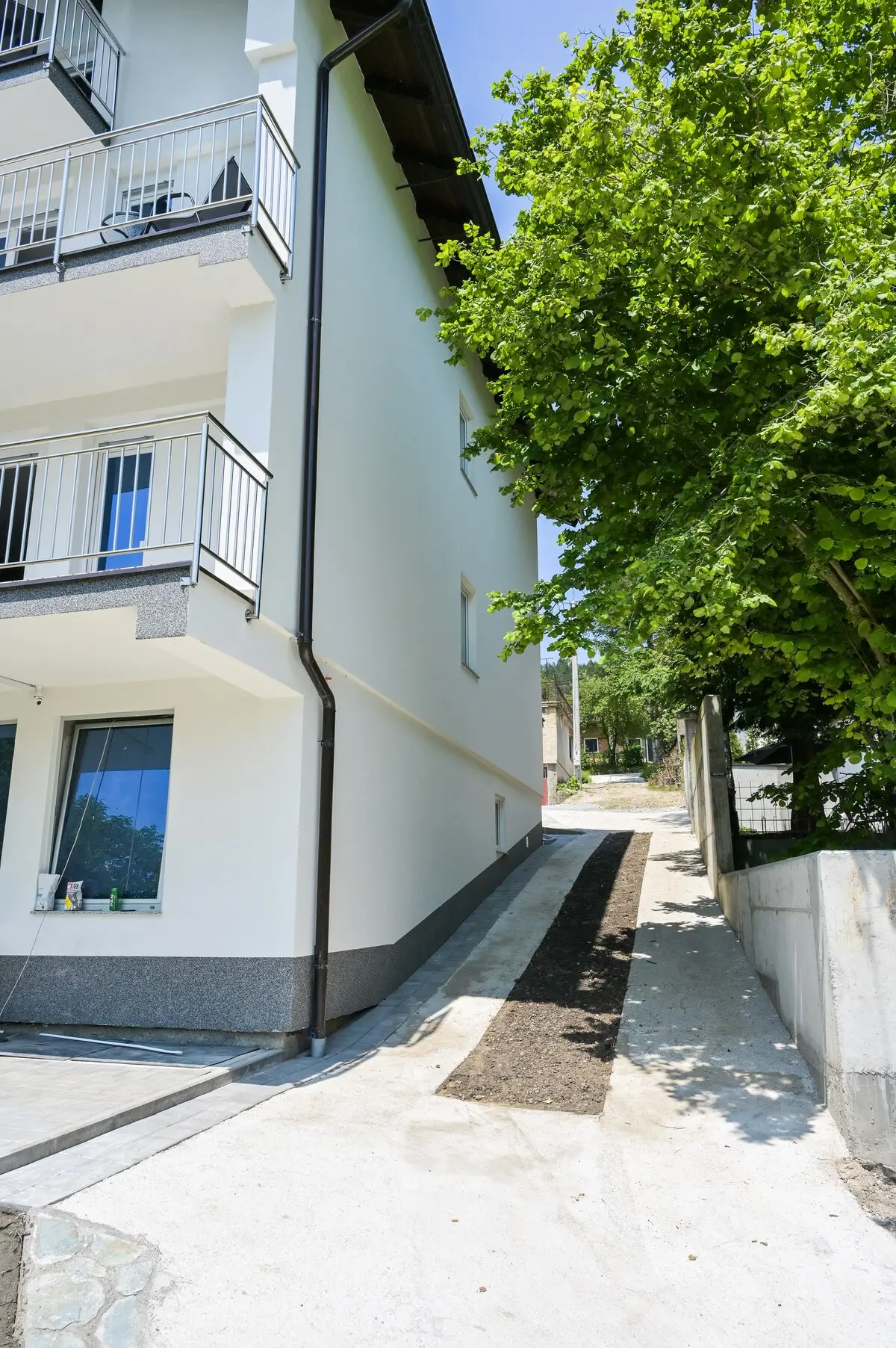 Villa Anita – Two-Bedroom Apartment, 3rd Floor (L)