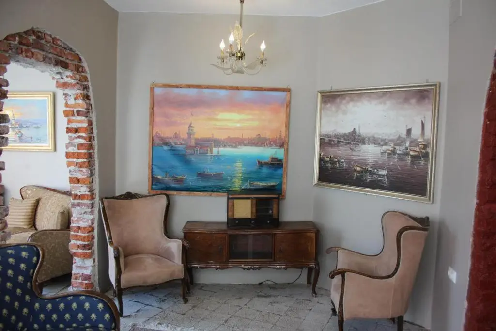 Bahaus Hostel near BlueMosque and HagiaSophiaMosque - 2 minutes