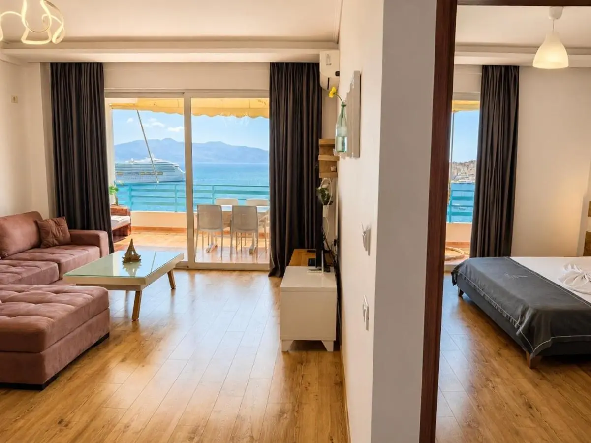 Aquamarine Apartments
