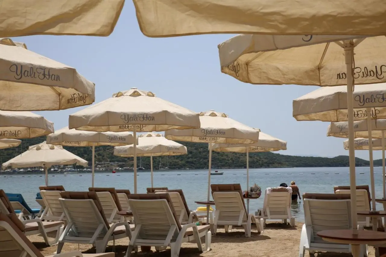 UzHan Beach Hotel