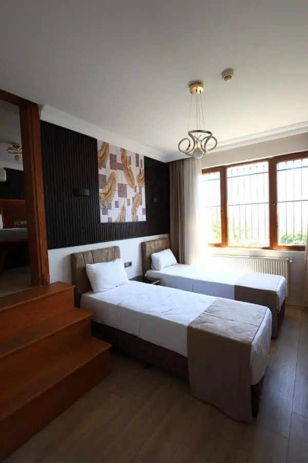 New House Hotel