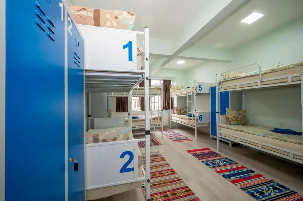 XALİLA HOSTEL & CAFE LADİES ROOM