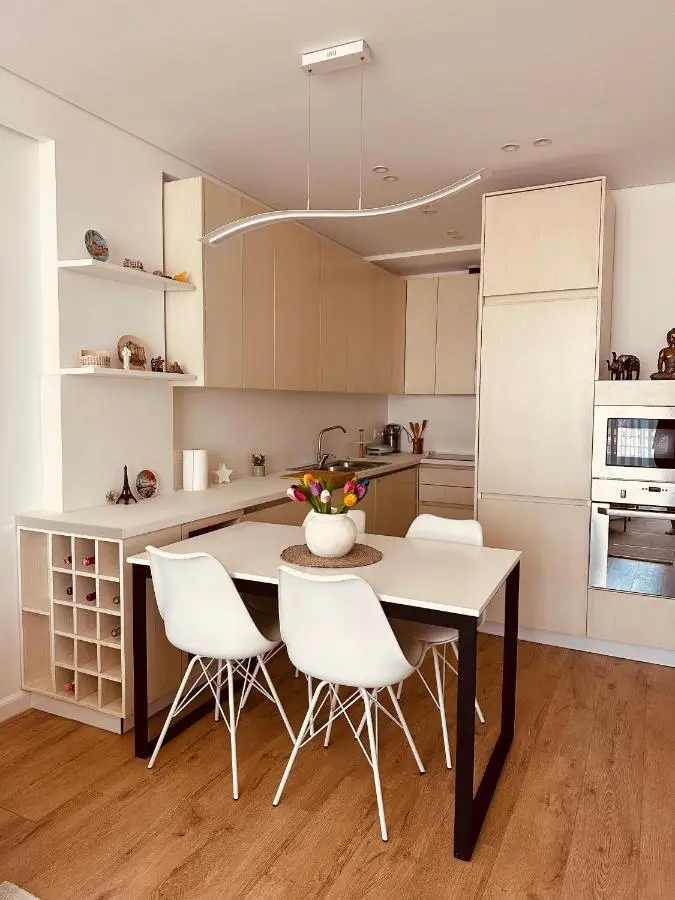 Madalin Seaside Apartment