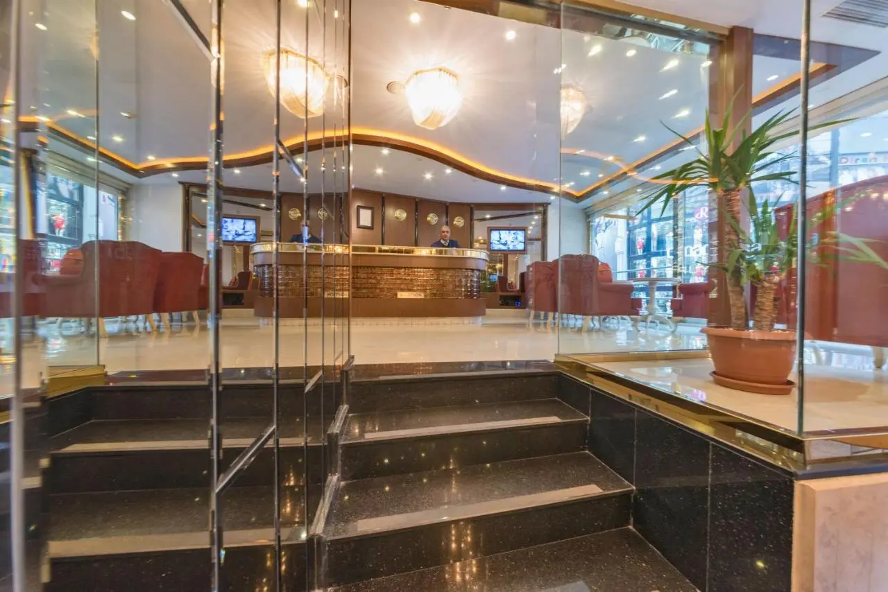 Marcello Hotel