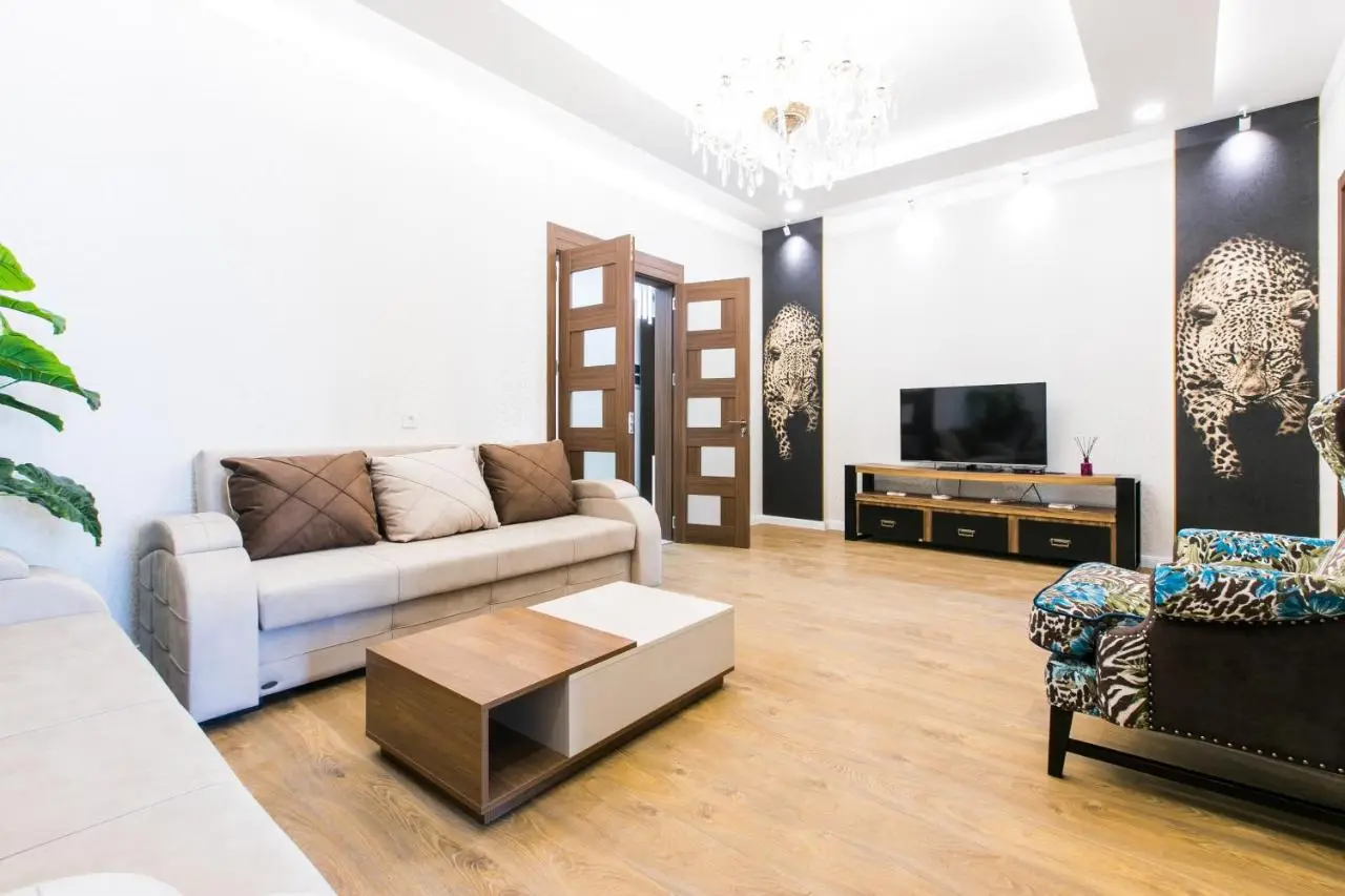 Sweet Home 6 VIP at Rustaveli Avenue