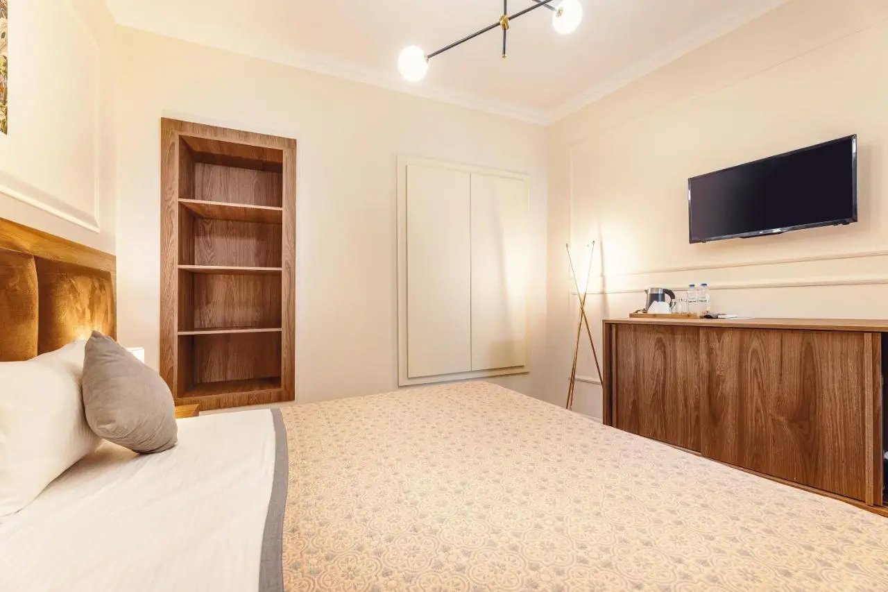 Hotel Manufacturer In Old Tbilisi