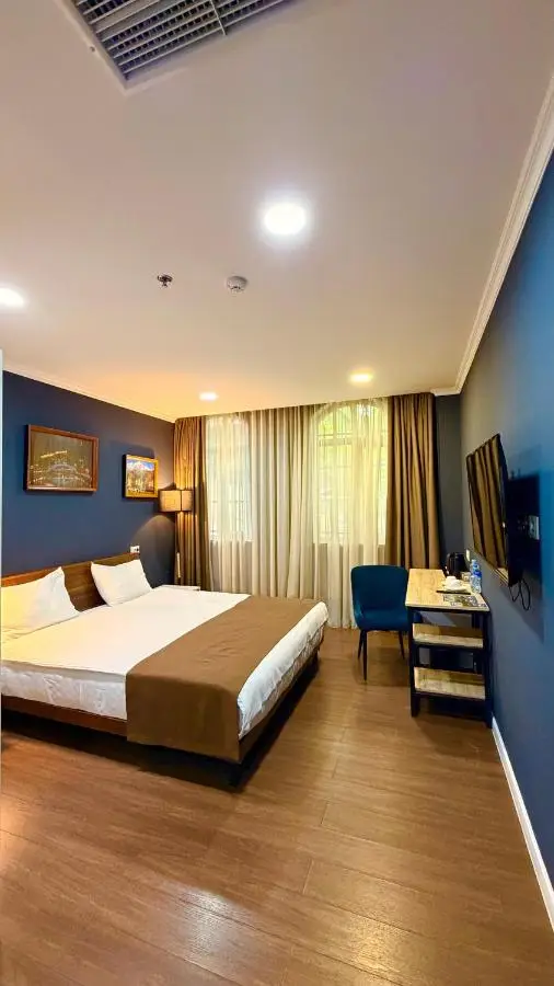 Bricks Hotel