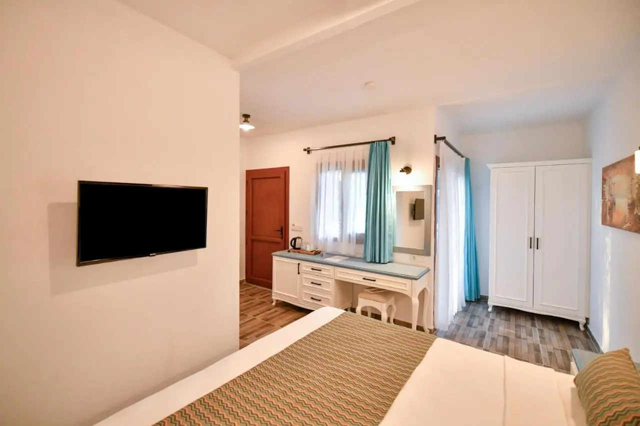 Pyramid Boutique Hotel