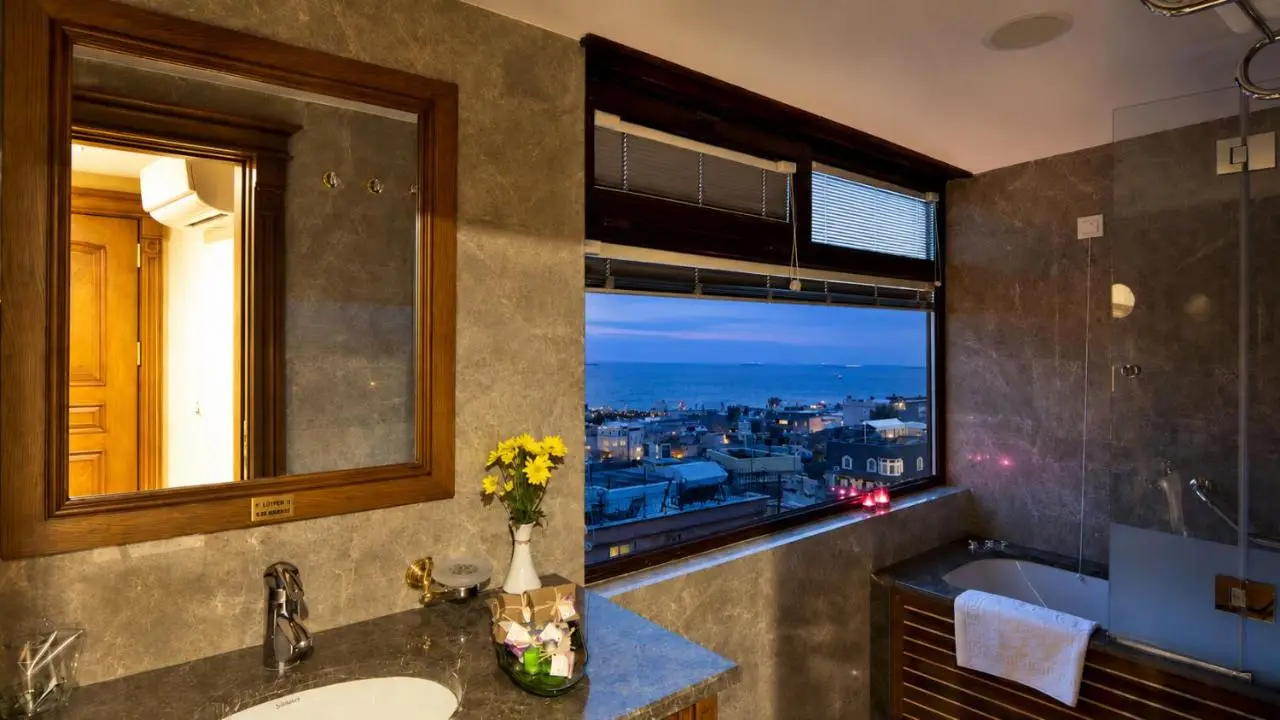 GLK PREMIER Acropol Suites & Spa