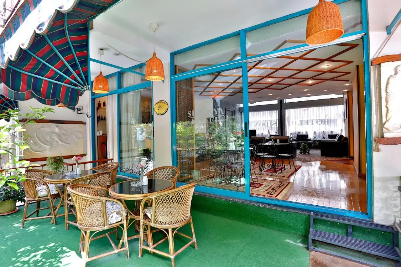 Sidonya Hotel