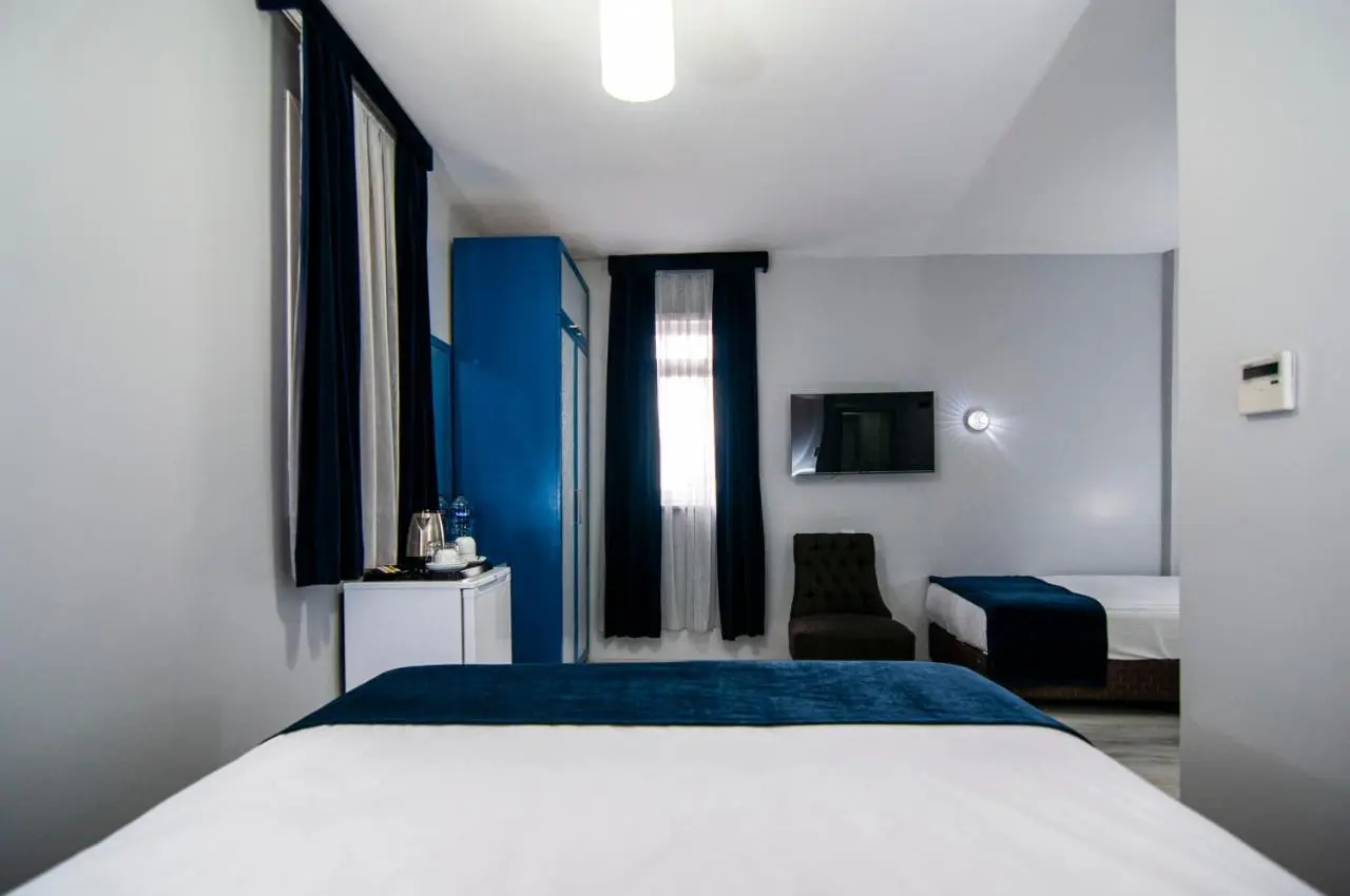 Lapis Inn Hotel & Spa ( Ex. Ambassador Hotel)