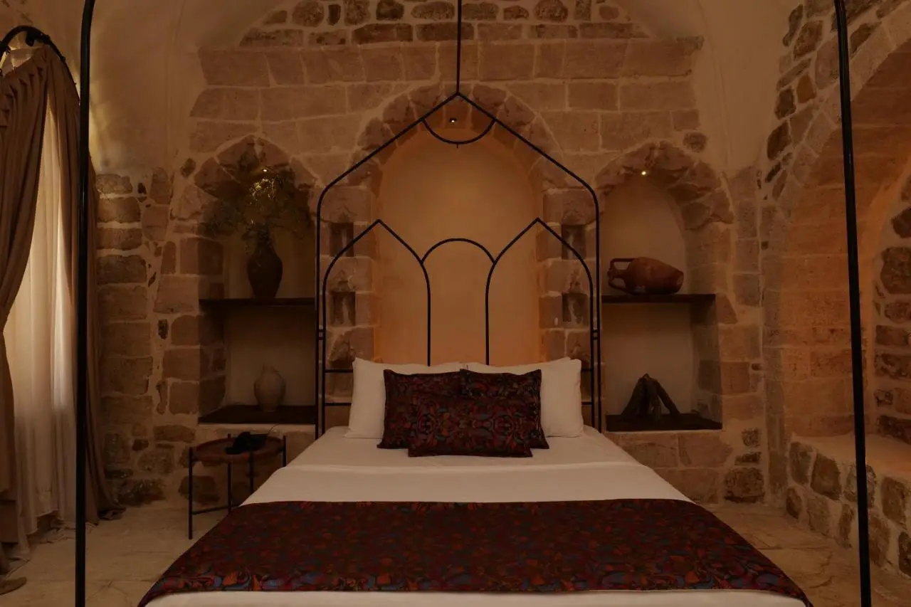 Mezova Otel