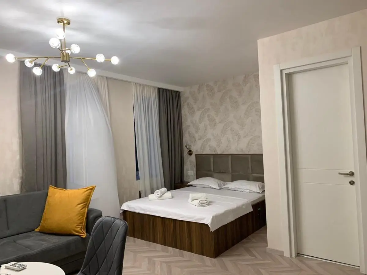 Home Plus Apartments
