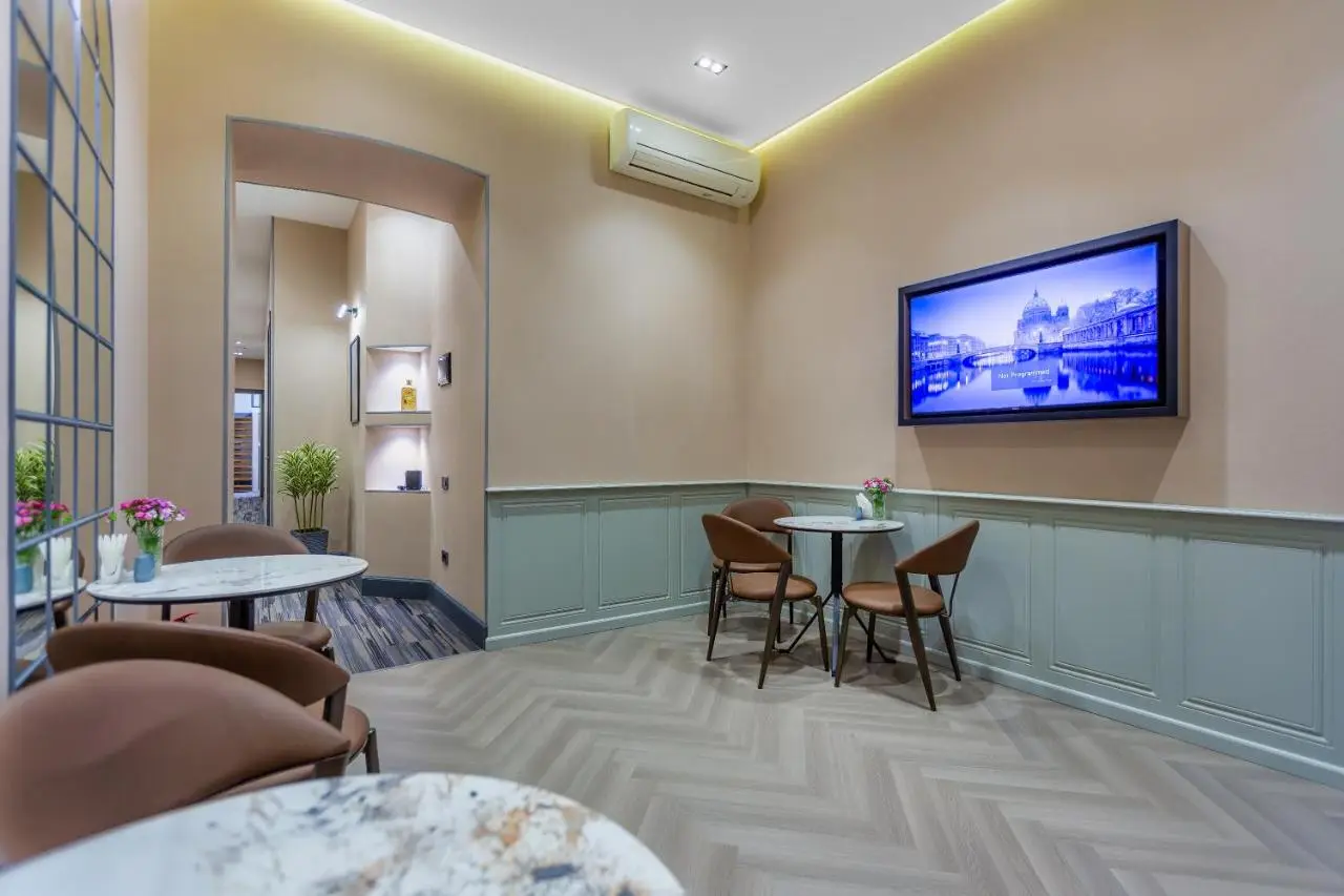 Nizami Central Park Hotel