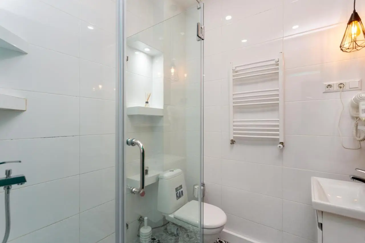 Holiday Rooms 8