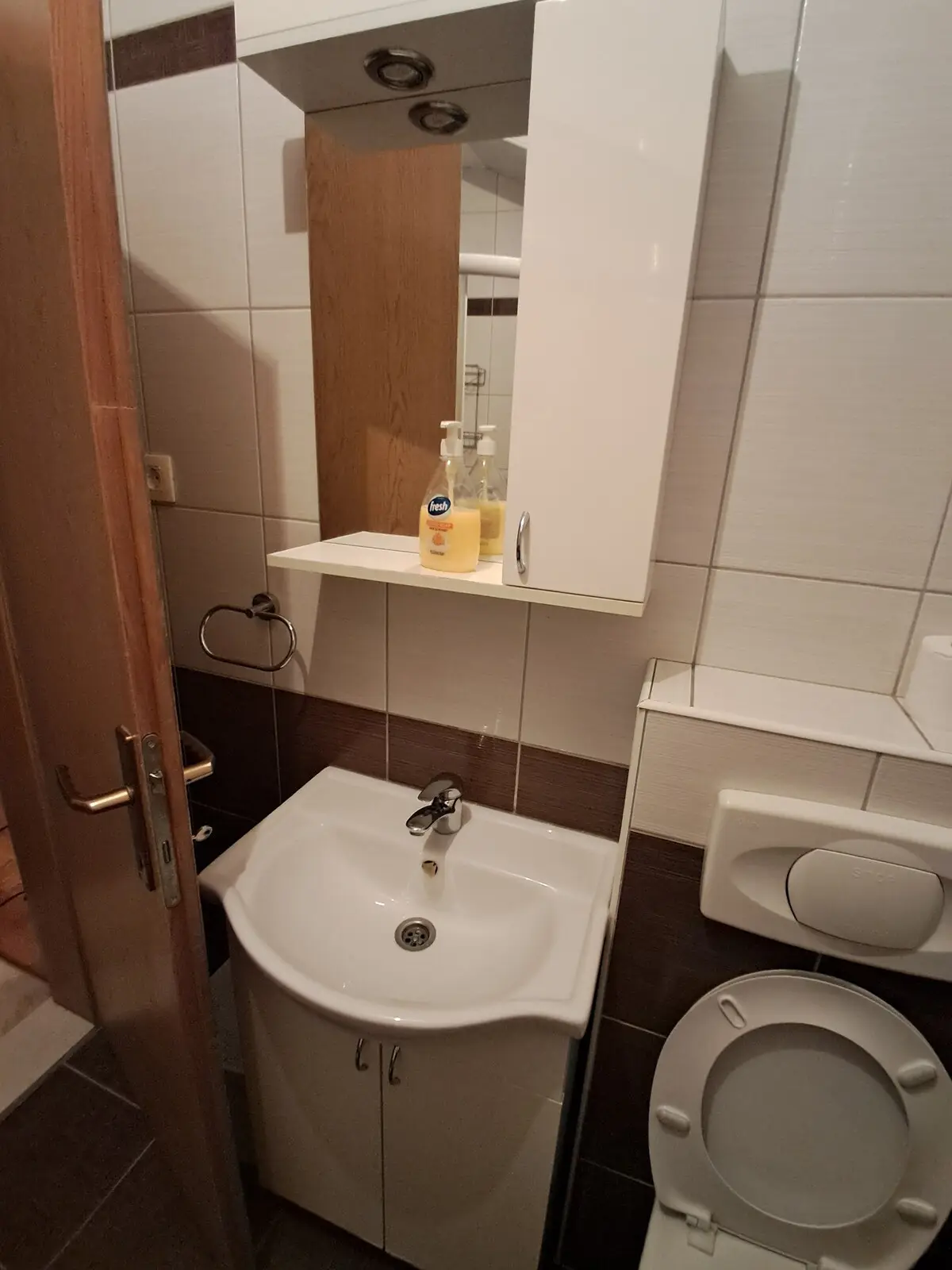KARLO APARTMENT