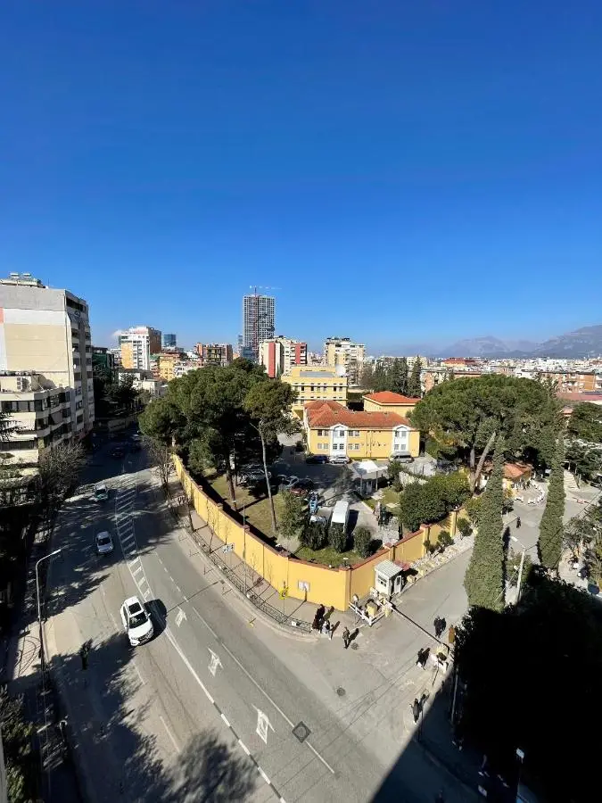 Queens Luxury Apartments Tirana