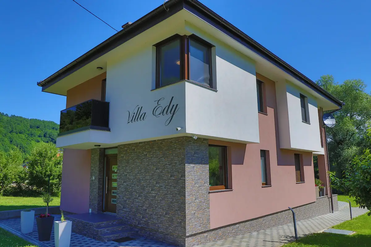 Apartments Edy 1