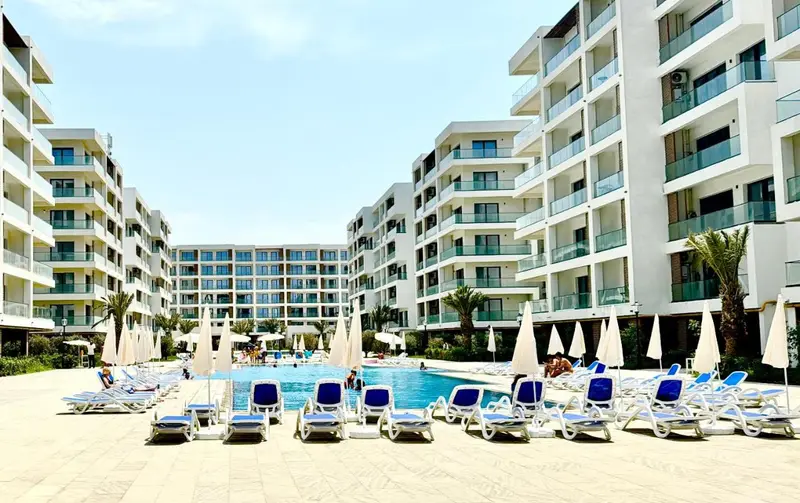 Sea Breeze, "Park Residence-2"