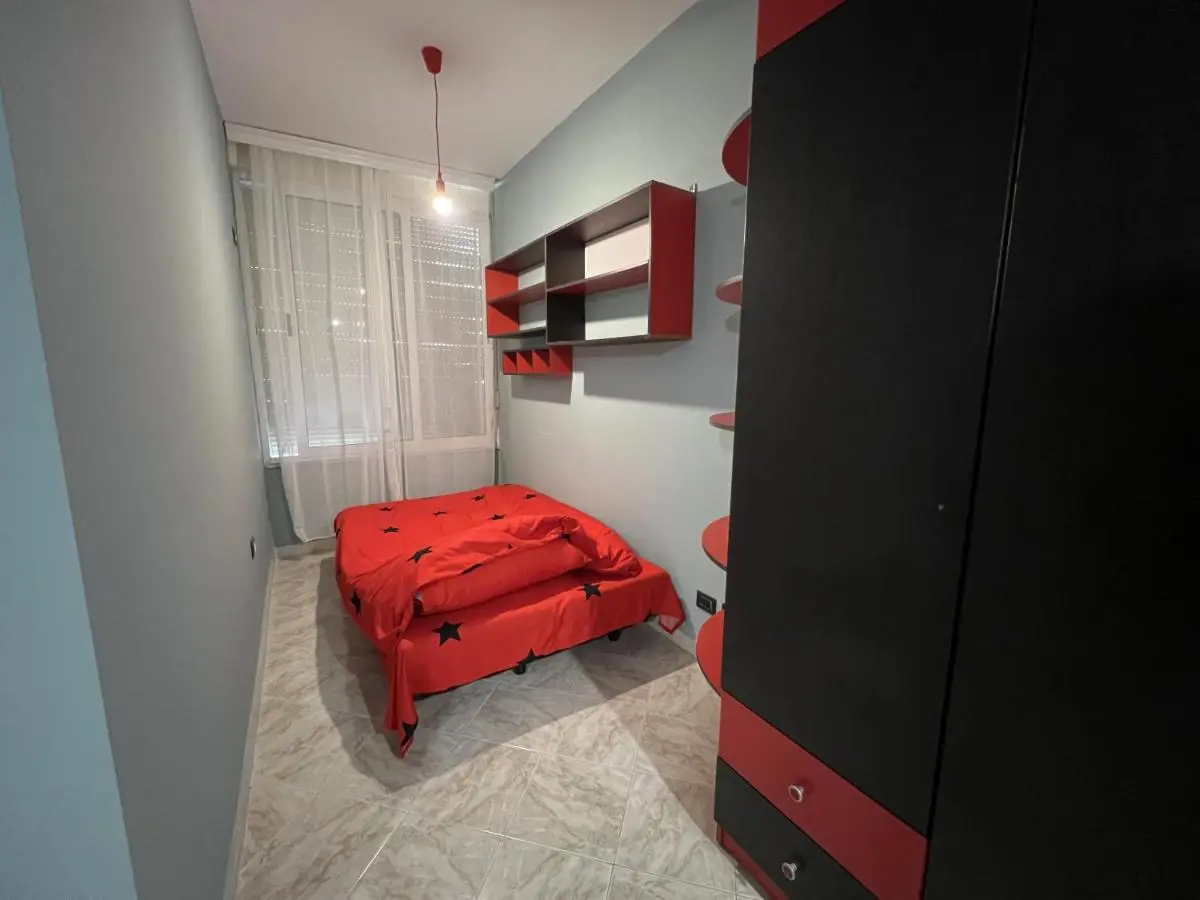 Elly Apartment