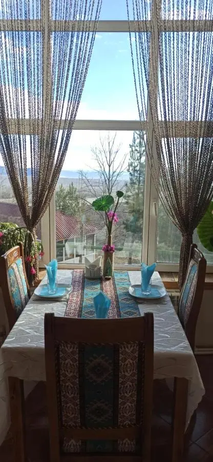 Kungut Hotel & Restaurant