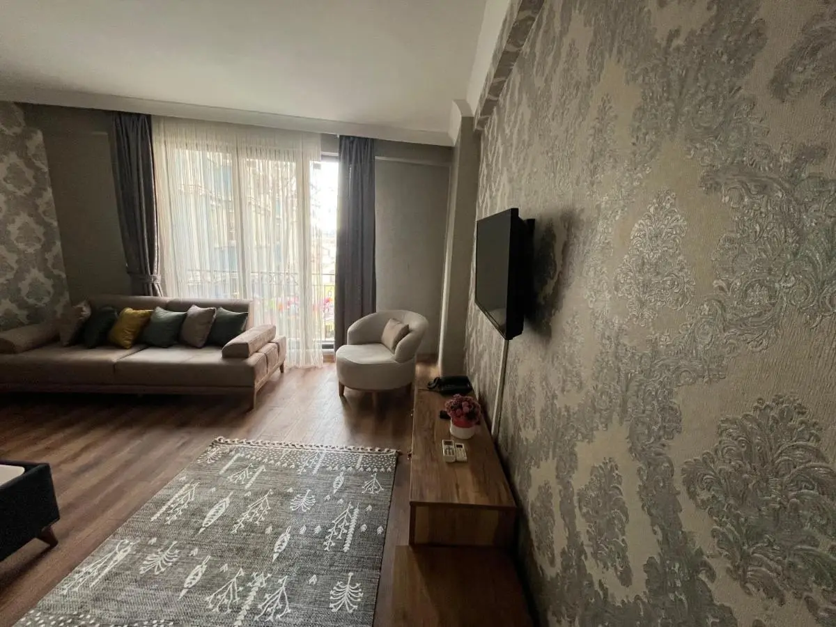 DT Suites