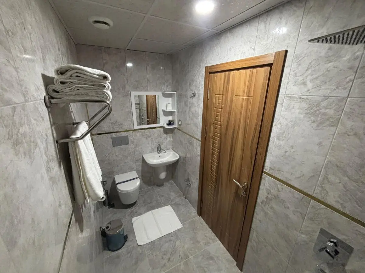 Zümrüt Palas Otel