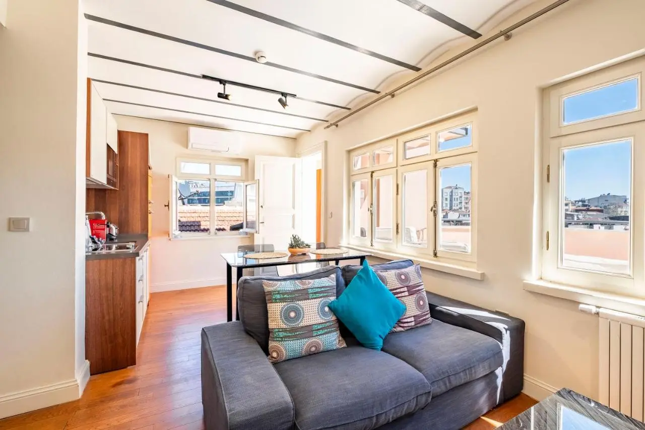 Homie Suites - Turna Residences in Cihangir