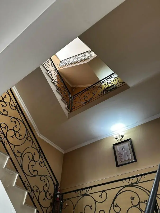 Hotel Nirvana