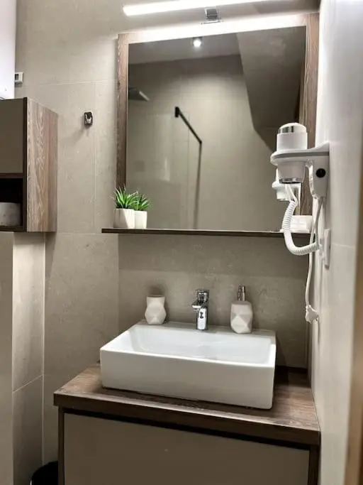 Rina Apartments