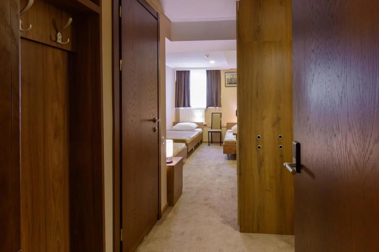 Hotel Reverence