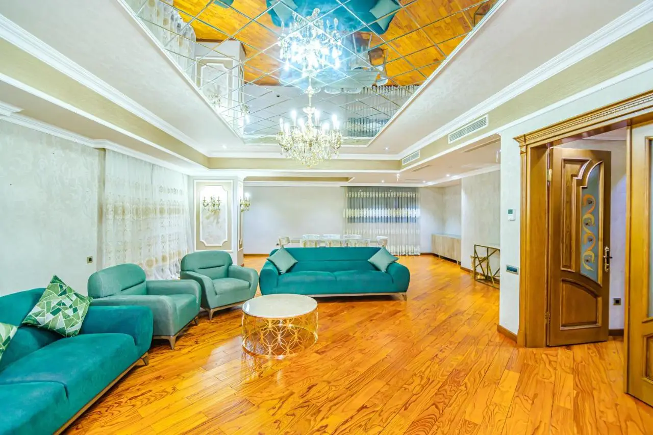 4 Bedroom Luxury Apartment on BAKU