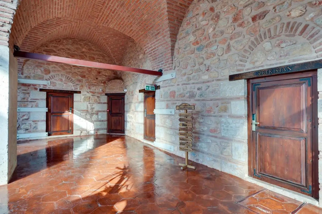 Silk Road Museum Hotel