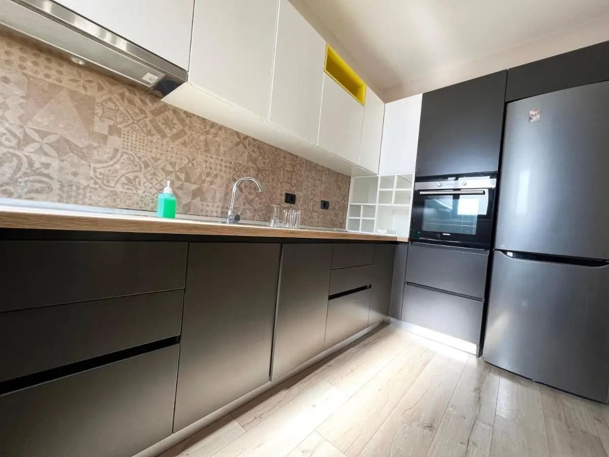 B2 Apartment