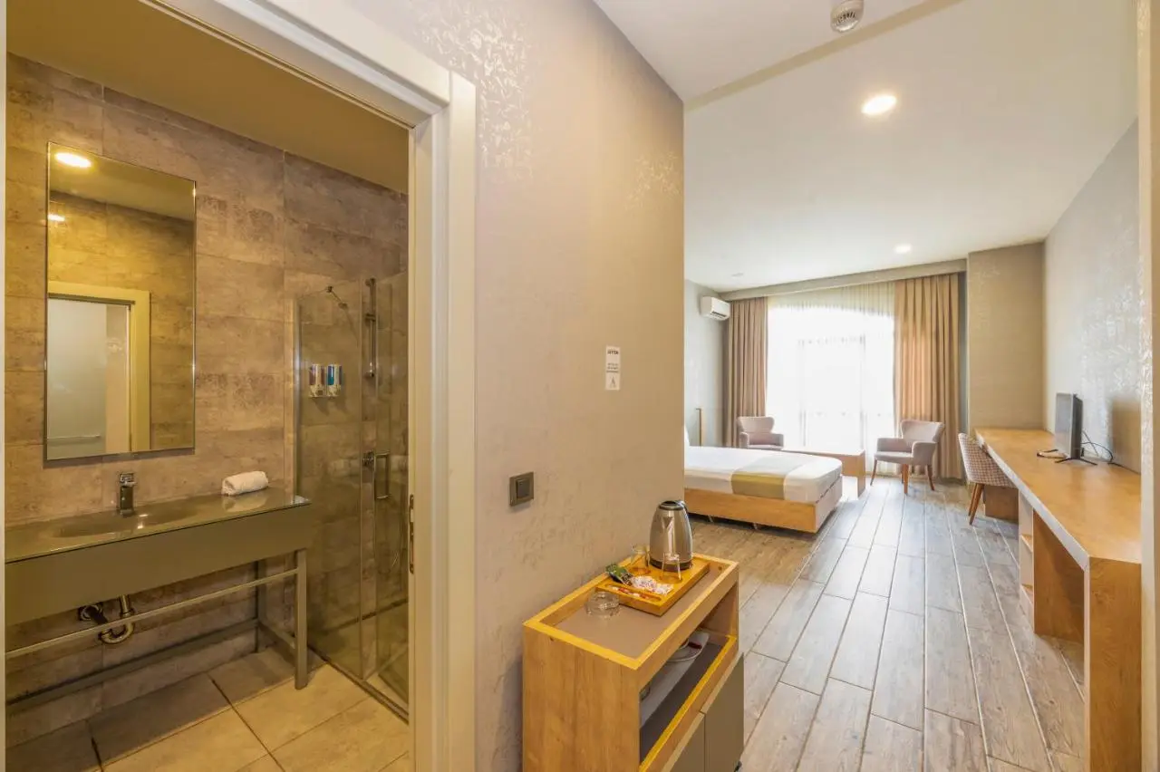 Agora Suites