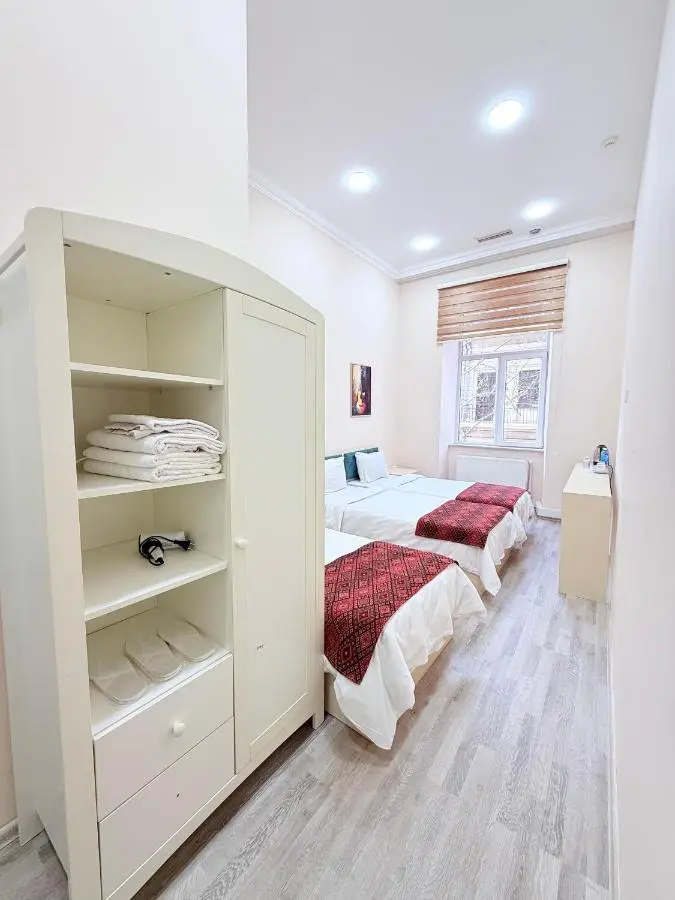 Alyara Sahil Hotel