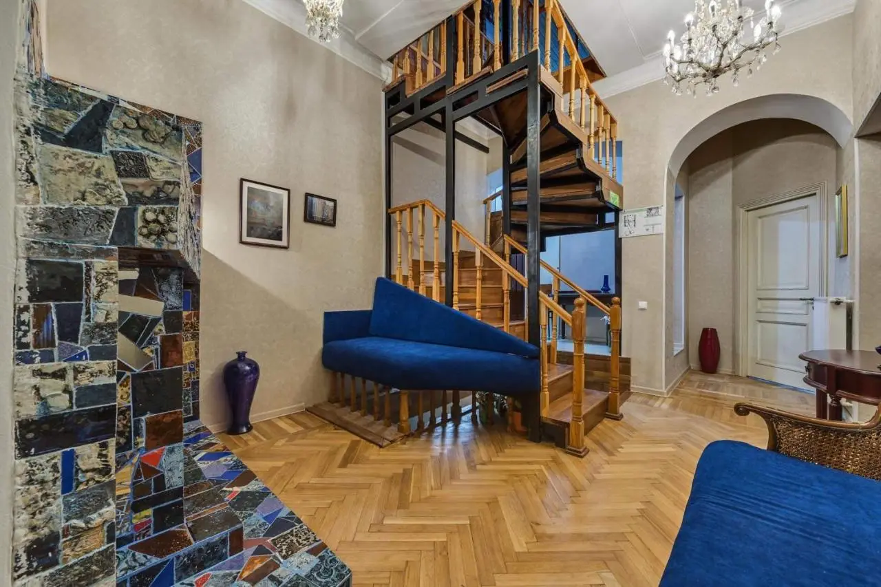House 52 Boutique Hotel