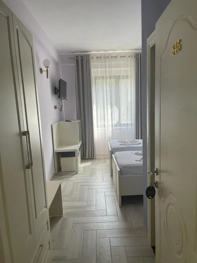 Hotel Ferrara