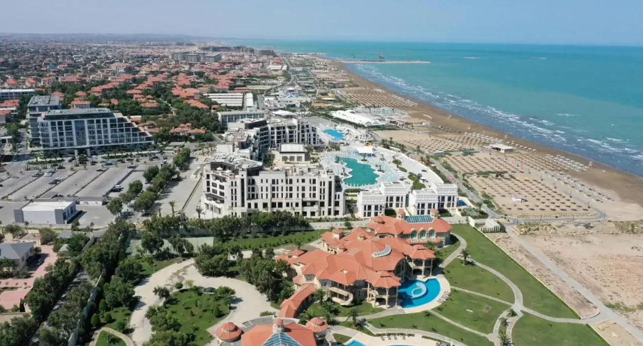 Sea Breeze Baku