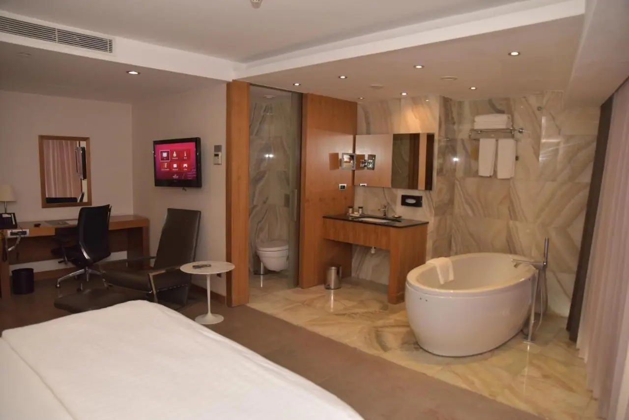 Crowne Plaza Istanbul Harbiye by IHG