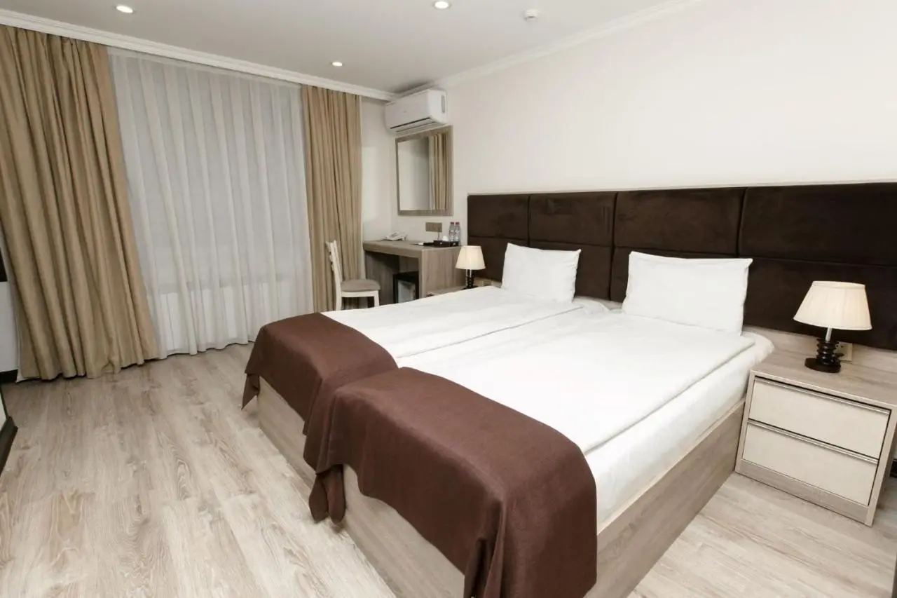 Lux Hotel Baku