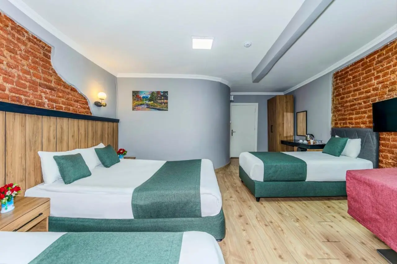 La Pera Suites Hotel