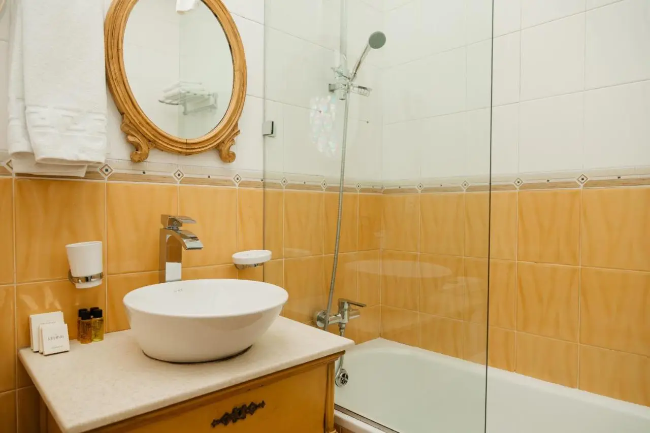 Reikartz City Tbilisi Hotel