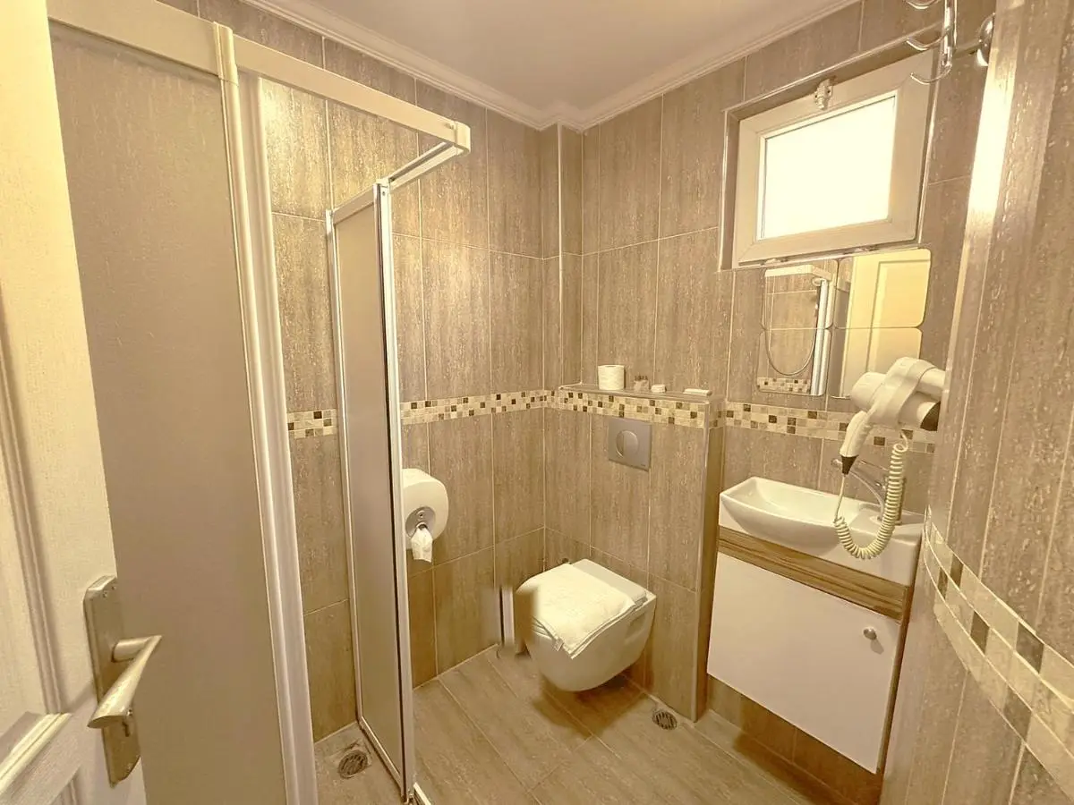 Hotel Buhara Family Inn