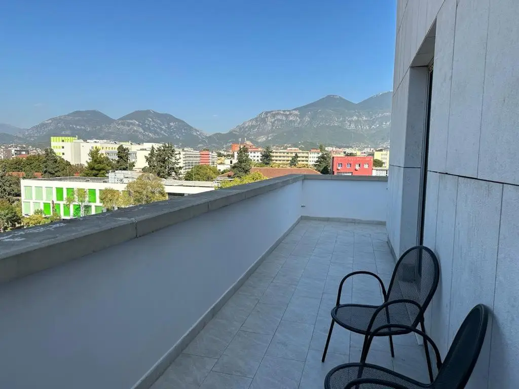Thyamis Apartment