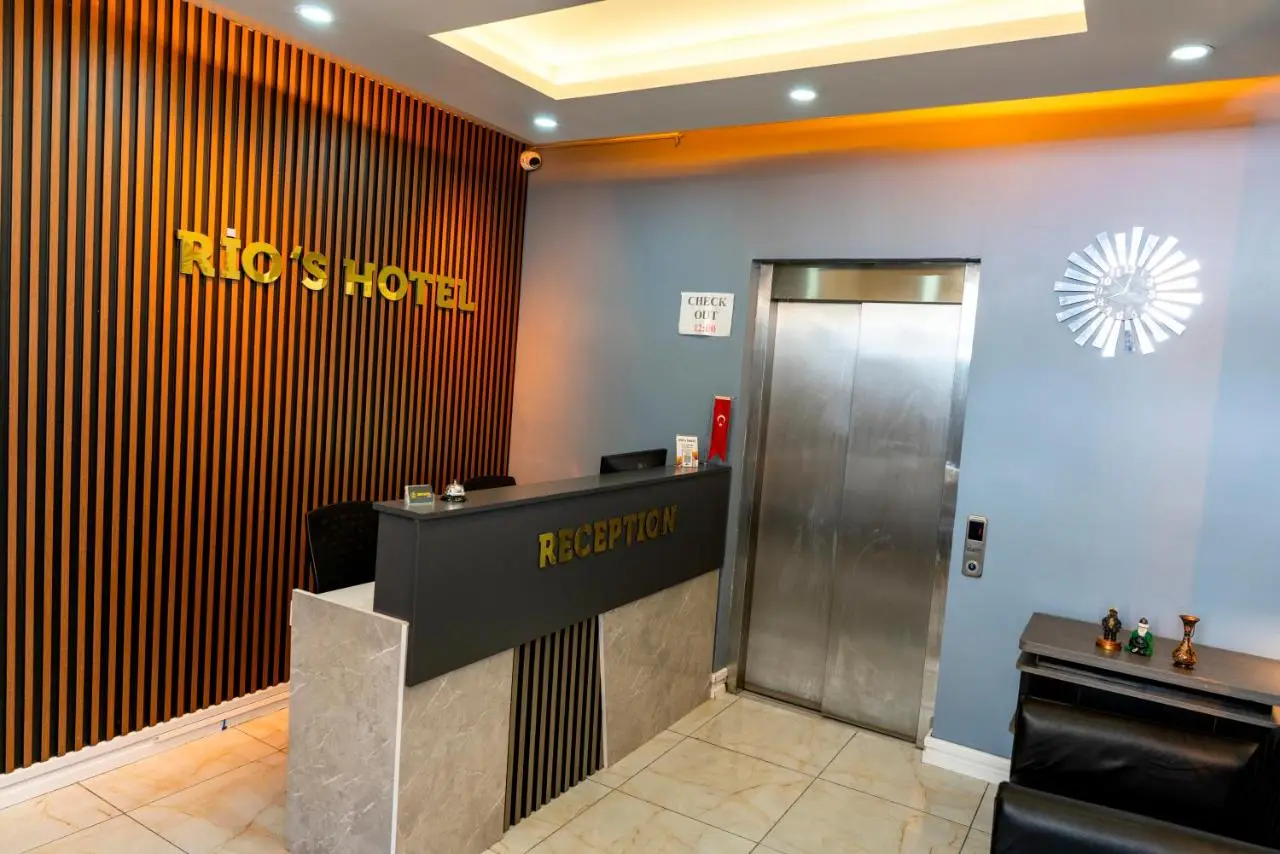 Rio's Hotel AİRPORT