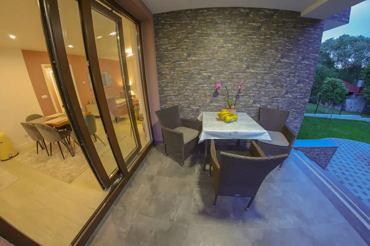 Apartments Edy 1