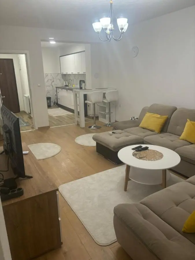 Apartman Aura